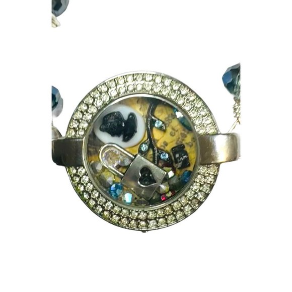 Floating Memory Pendant Upcycled Watch Shell Cameo Swarovski Crystals Necklace - Picture 6 of 15